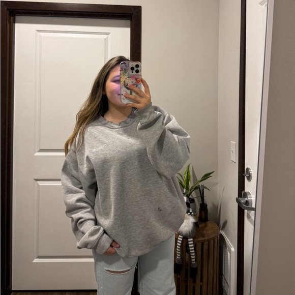 Carharttt crewneck - Picture 2 of 6